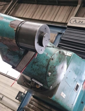 Anayak HVM5000 2 x CNC Heid. 426 5 axis