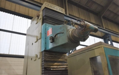 Anayak HVM5000 2 x CNC Heid. 426 5 axis